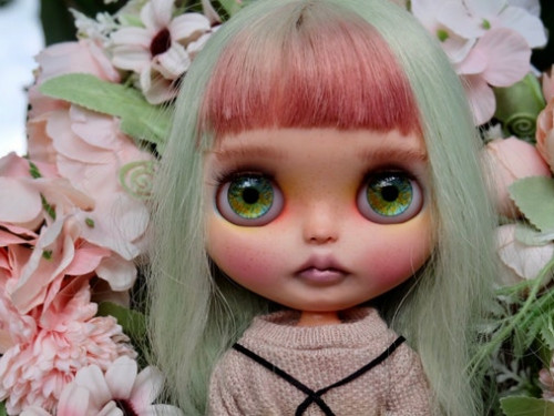 Reserve for Lisa                       CC is looking for love. OOAK custom blythe doll by Takudaaahouse