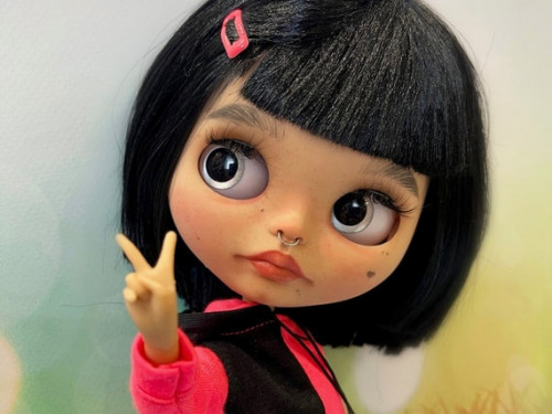Blythe doll custom tbl – Lola by KattySuzume