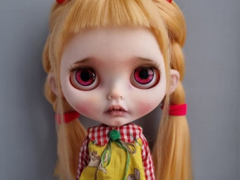 Blythe doll ooak custom by Soultoyshop