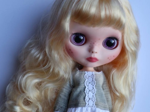 Custom Blythe doll by HexLittleWitchlings