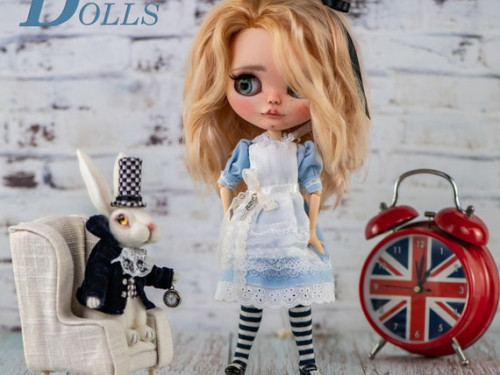Blythe Doll custom Alice in Wonderland by DIMAGifts