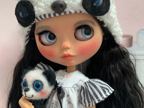 Custom Blythe Doll Yumi by LovelyBlytheDoll