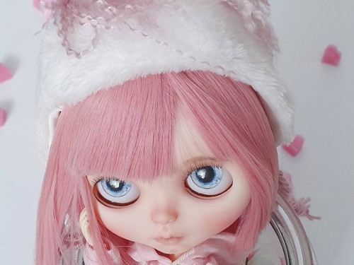 VENDIDO/ Blythe doll custom OOAK Tbl (fake) con cuerpo obitsu 24cm by Tinyprincessatelier