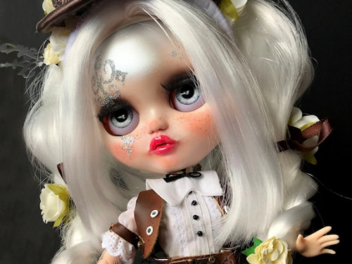 Custom Blythe Doll Blanca Steampunk by DollsChispita