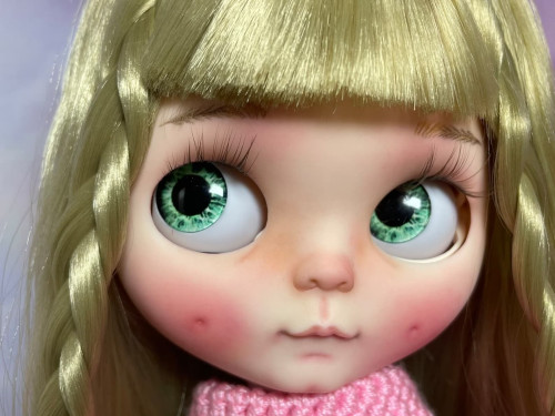 Blythe doll custom by JANECUSTOMCreaciones