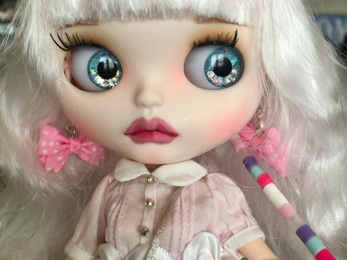 Alice PINK custom Blythe art doll by Gardenofblythes