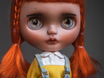 Akako – Custom Blythe Doll by UnnieDolls